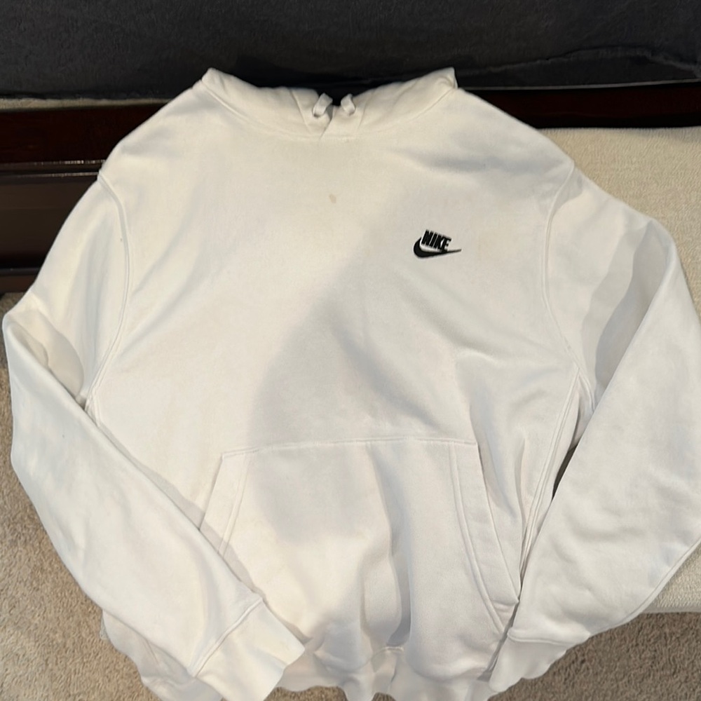 Nike Men's White Sweatshirt